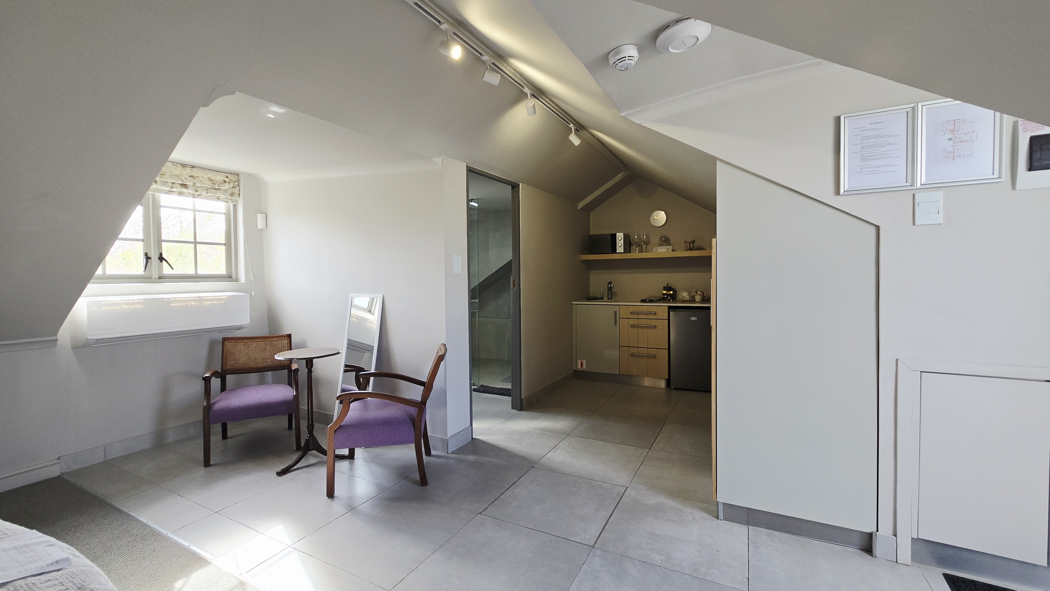 Kasteelberg Place — Cinsault ensuite